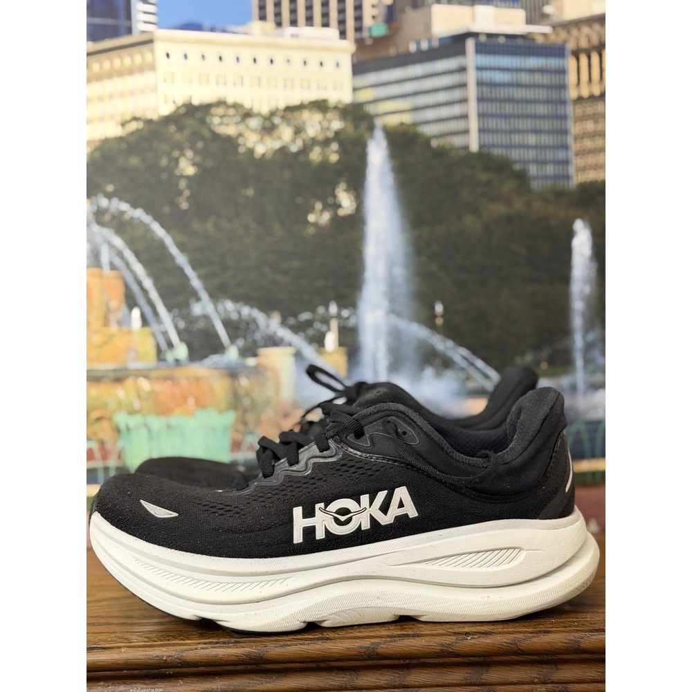 Hoka One One Bondi 9 Shoes Mens 10D Black Running Sneakers 1162014 BWHT Gym